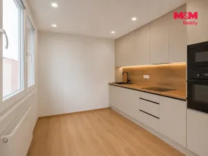 Prodej bytu 2+1, Kolín - Kolín III, Žižkova, 62 m2