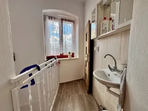 Pronájem obchodního prostoru, Chrudim, Břetislavova, 70 m2