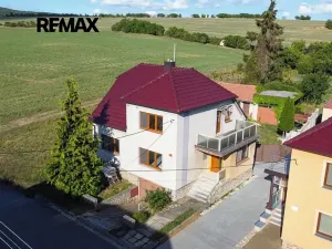 Prodej rodinného domu, Moravany, 240 m2