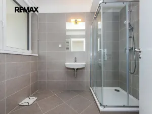 Prodej bytu 3+kk, Praha - Dolní Měcholupy, Kardausova, 84 m2