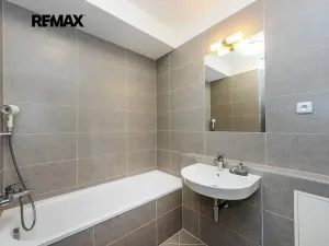 Prodej bytu 3+kk, Praha - Dolní Měcholupy, Kardausova, 84 m2