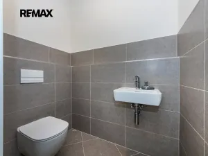 Prodej bytu 3+kk, Praha - Dolní Měcholupy, Kardausova, 84 m2