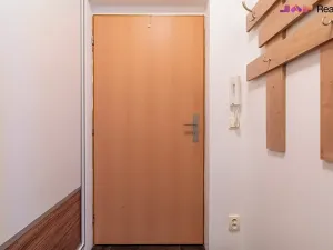 Pronájem bytu 2+kk, Modřice, K Lesu, 39 m2
