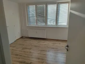 Pronájem bytu 2+1, Břeclav, Na Valtické, 43 m2