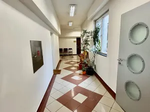 Pronájem kanceláře, Praha, 75 m2