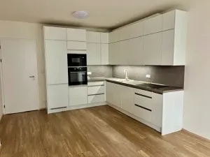 Pronájem bytu 2+kk, Praha - Hlubočepy, Baarové, 55 m2