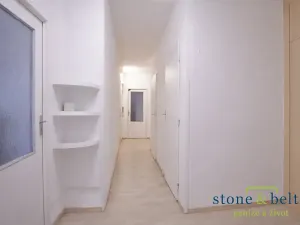 Prodej bytu 3+1, Praha - Smíchov, Plzeňská, 72 m2