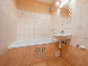 Prodej bytu 3+1, Liberec, Holubova, 74 m2