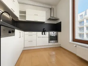 Pronájem bytu 2+kk, Praha - Košíře, Pod Kavalírkou, 60 m2