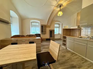 Pronájem bytu 2+kk, Nový Bor, Tř. T. G. Masaryka, 56 m2