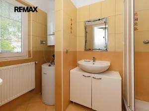 Pronájem rodinného domu, Bašť, Mratínská, 151 m2