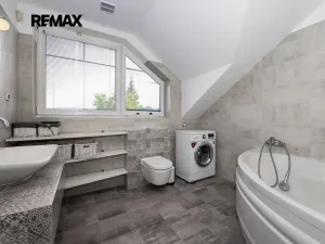 Pronájem rodinného domu, Bašť, Mratínská, 151 m2