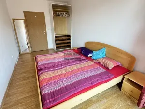 Pronájem bytu 2+kk, Tábor, 9. května, 58 m2