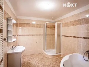 Prodej obchodního prostoru, Vrchlabí, Krkonošská, 905 m2