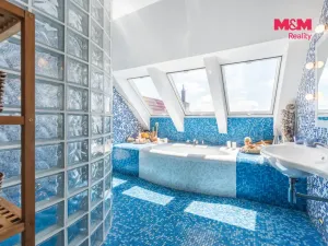 Prodej rodinného domu, Hovorany, 262 m2