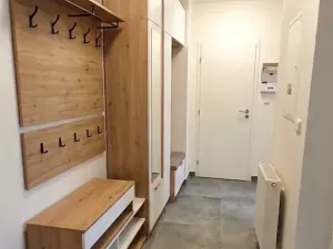 Pronájem bytu 2+kk, Praha - Michle, Pobočná, 44 m2