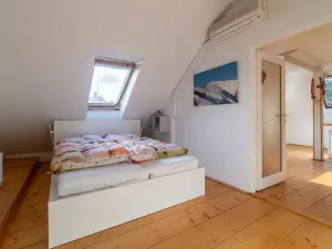 Pronájem bytu 4+kk, Praha - Vinohrady, Za strašnickou vozovnou, 102 m2