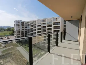 Pronájem bytu 2+kk, Praha - Karlín, U Mlýnského kanálu, 57 m2