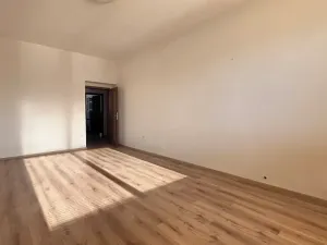 Prodej vícegeneračního domu, Náchod, Komenského, 1000 m2