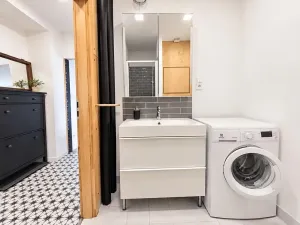 Pronájem bytu 2+kk, Praha - Záběhlice, Trenčínská, 54 m2