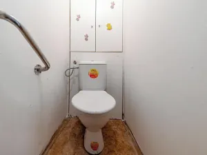 Prodej bytu 2+1, Praha - Kobylisy, Burešova, 62 m2