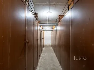Pronájem bytu 3+kk, Praha - Petrovice, Rezlerova, 63 m2