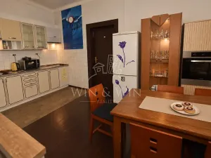 Pronájem ubytování, Praha - Horní Počernice, Lukavecká, 550 m2