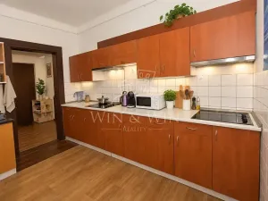 Pronájem ubytování, Praha - Horní Počernice, Lukavecká, 550 m2