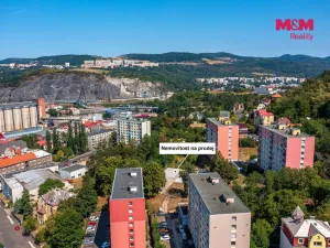 Prodej komerčního pozemku, Ústí nad Labem, Žukovova, 1706 m2
