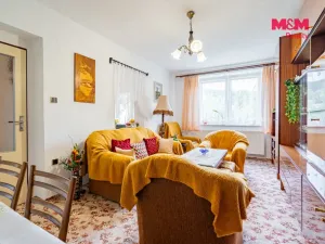 Prodej bytu 3+1, Brloh, 69 m2