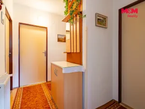Prodej bytu 3+1, Brloh, 69 m2