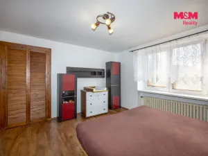 Prodej rodinného domu, Ústín, 242 m2