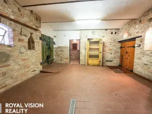 Prodej vinného sklepa, Březí, 76 m2