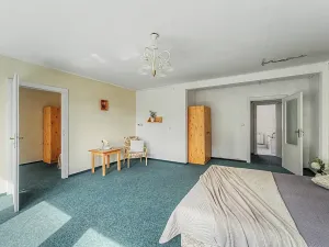 Prodej rodinného domu, Seč, Sídl. 9. května, 294 m2