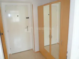 Pronájem bytu 2+1, Praha - Břevnov, Šlikova, 50 m2