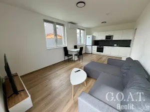 Prodej bytu 4+kk, Vochov, 79 m2