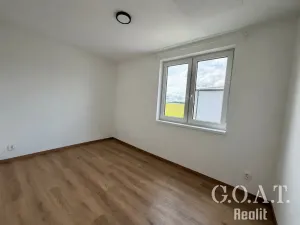 Prodej bytu 4+kk, Vochov, 79 m2