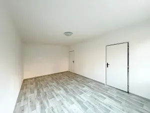 Pronájem bytu 2+1, Chomutov, 17. listopadu, 62 m2
