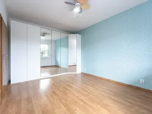 Prodej bytu 2+kk, Praha - Horní Měcholupy, Mantovská, 51 m2