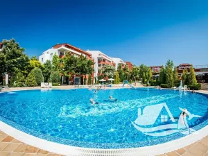 Prodej bytu 3+kk, Nesebar, Bulharsko, 63 m2