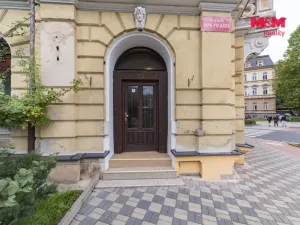 Prodej bytu 5+1, Karlovy Vary, nábřeží Jana Palacha, 340 m2