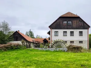 Prodej ubytování, Červená Lhota, 1220 m2