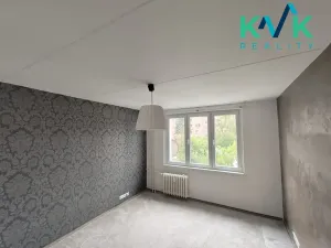 Pronájem bytu 2+1, Karlovy Vary, Školní, 63 m2