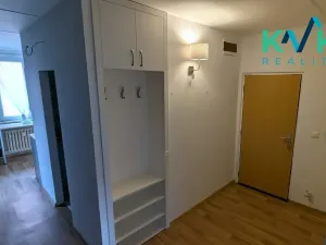 Pronájem bytu 2+1, Karlovy Vary, Školní, 63 m2
