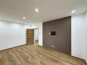 Prodej bytu 2+1, Karviná, Dačického, 59 m2