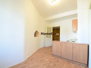 Pronájem bytu 2+kk, Praha - Nusle, Lounských, 52 m2