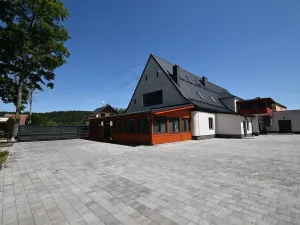 Prodej rodinného domu, Mikulovice, Hlucholazská, 417 m2