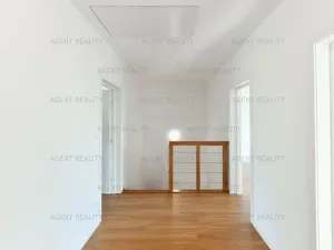Prodej rodinného domu, Slaný, 156 m2