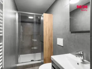 Pronájem bytu 2+kk, Praha - Bohnice, Bohnická, 55 m2
