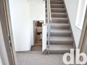 Prodej komerční nemovitosti, Chodov, 750 m2